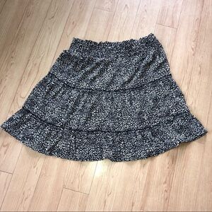 Dry Goods Tiered Mini Skirt Ditsy Floral Print Smocked Waist Black Size L NWOT
